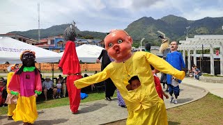 🎭 Mascarada y Cimarrona Escazuceña Tradicional Domingo Embrujado Costa Rica 4K 2023 [upl. by Pascasia]