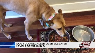 FDA alert List of potentially toxic dog food recalls could grow [upl. by Blackmore]