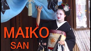 Kyoto Gion＃ Maiko in formal dress Geikosan ＃Beautiful events in Japan ＃Travel [upl. by Alfonse81]