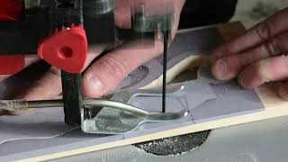 making a hanger with a scroll saw Einhell TCSS 405  Einhell TCSS 405 [upl. by Rennat]