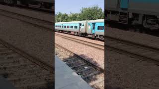 kya aap jante Hain Pawan express kahan se kahan tak chalti hai 😱😱ralway facts viral shorts 🚆🚊😱 [upl. by Reidar]