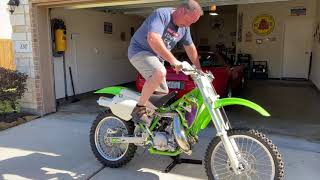 2001 KX500  1st start in 15 years [upl. by Enyaw]