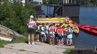 Lettonie  parenthèse estivale pour des enfants de soldats ukrainiens [upl. by Paddie124]