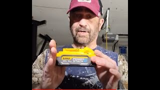 Warning DeWalt DCV517 vacuum does NOT work with 5ah Power Stack batteries [upl. by Eimia]