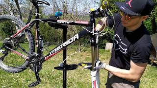 Tutorial revisione ordinaria della forcella mtb sr suntor [upl. by Anihc135]