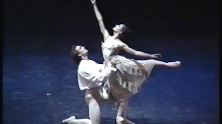 Manon  Act 1 bedroom pas de deux  Alessandra Ferri amp Irek Mukhamedov 1992 [upl. by Rohn]