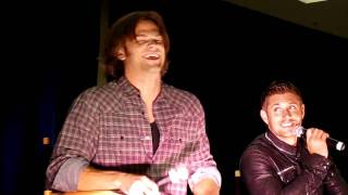 Jensen and Jared talking about receiving weird gifts from fans  Vancon 2010 clip 5 [upl. by Hazen]