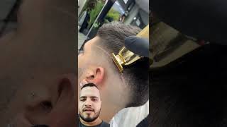 Como fazer um risco no cabelo cabelo barbearia barbershop hair haircut [upl. by Nallac182]