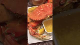 Easy Crab Recipe  Garlic Butter Sauce and Dungeness Crab  Simple Meal Ideas [upl. by Kellen31]