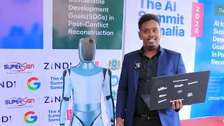 Daawo Cabdicasiis Xasan oo Robot tijaabo ah Muqdisho ku soo bandhigay [upl. by Babbette]