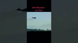 SR71 Blackbird Low Pass 😲 shorts airforce [upl. by Fanny]