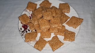 Tilachi Vadi  Tilachi Chikki  Recipe in Marathi [upl. by Carole]