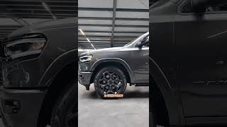 3 geheime features van de RAM 1500 Limited viralvideo dodgeram ram1500hemi secret ram1500 [upl. by Annavaj733]