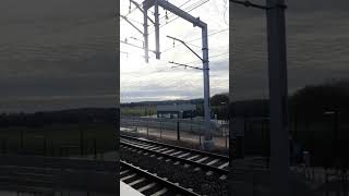 Vlocity train thru to traralgon at East Pakenham [upl. by Sueddaht]