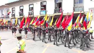 Parada Militar por los195 años de Independencia de Loja [upl. by Notlit]