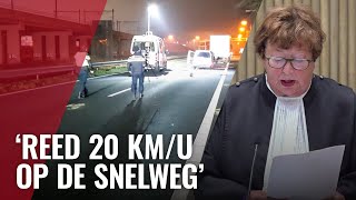 Vrachtwagenchauffeur veroorzaakt dodelijk ongeluk op A10 [upl. by Anaj]