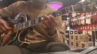 Short Clip Ibanez lgb30 [upl. by Hooper370]