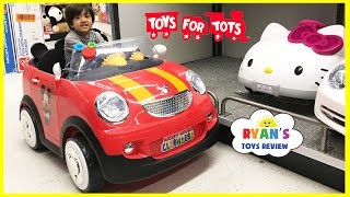 Toys Hunt Shopping at Toys R Us [upl. by Judie112]