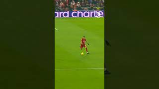 Everton Hit the Post Nunez amp Salah Counterattack [upl. by Gauthier118]