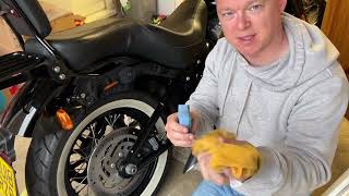 How to clean your White Wall tyres on your Harley Davidson [upl. by Douglas576]