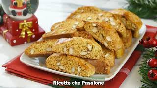 Cantucci o tozzetti alle mandorle i biscotti di Natale da fare velocemente  Ricette che Passione [upl. by Viking]