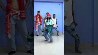 Jeene ke Hai Chaar Din Dance step challenge 😱 shorts dance [upl. by Meehsar]