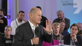 quotTECHNOLOGIE entwickeln damit 10 Milliarden Menschen AUTO fahrenquot OLAF SCHOLZ Bürgerdialog schwerin [upl. by Tanya]