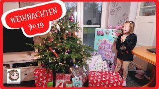 BESCHERUNG 2019 🎁 Hannah und die Katzen packen Heiligabend ihre Geschenke aus 🎅 Weihnachten [upl. by Kaazi]