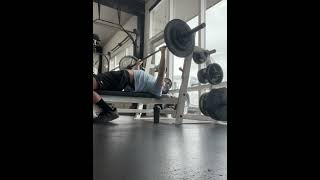 Bench 200lb90kg x10 [upl. by Ahserkal721]