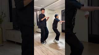 Sneh ka chicken dance🤣😂  dance prank viral cute adityakhatri adee chicken duo [upl. by Areema]