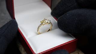 TOI et MOI engagement ring [upl. by Aldora]