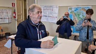 Elezioni Liguria Bucci alle urne quotCandidato presidente Chiamatemi Marco ma solo per oggiquot [upl. by Voe]