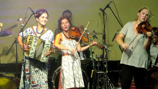 Tyt I Tam amp Burdon Folk Band  Ternopil waltz  Тернопільський Вальс LIVE concert World Music [upl. by Osugi91]