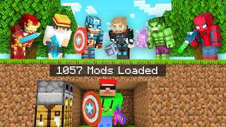 Minecraft Manhunt 1v3 But I Downloaded 1000 Mods [upl. by Esidarap283]