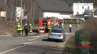 Brennende Wiesen in Kreuztal von Feuerwehr gelöscht [upl. by Roban]