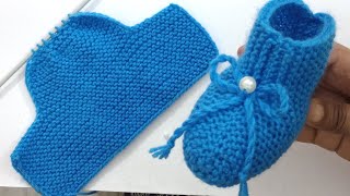 Easy Knitting Baby Booties  Shoes  Baby Socks Knitting  Woolen Socks [upl. by Ecirtnahc]