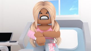 LUCY BREAKS HER ARM XRAY AND MORE  Roblox Bloxburg Family Roleplay  WITH VOICE [upl. by Norrej]