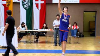 Jakob Poeltl MVP FF U16 2011 [upl. by Bang]