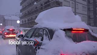 Emergenza neve Val dAosta eccezionale nevicata su Courmayeur 10 dicembre [upl. by Immac]