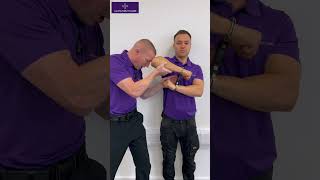 Block the elbow before taking off the handcuffs  Handcuff Training Course short [upl. by Rawdan656]