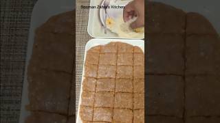 Homemade Chicken Biscuit Recipe  youtubeshorts roomanzahraskitchen chicken [upl. by Teemus]