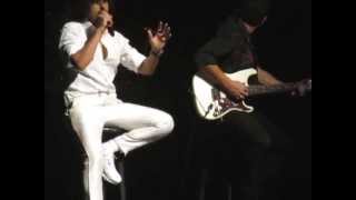 Sonu Nigam  Ranjish Hi Sahi  Tribute to Mehdi Hasan LIVE Orlando Concert [upl. by Lynnea104]