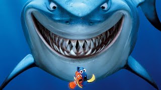 بيخطفو أبنة الوحيد فبيقرر يلف المحيط و بيحارب القروش والقناديل لحد ما يلاقية ملخص فيلم finding nemo [upl. by Littell555]