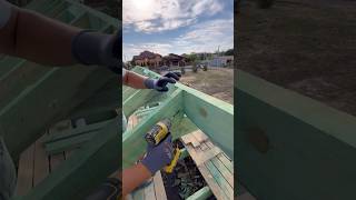 Rafter adjustment construction будівництво строительство стропила rafter саморезы dewalt дом [upl. by Palmore]