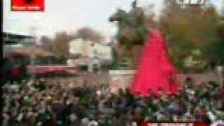 STATUE OF SKENDERBEU IN SHKUPSKOPJE MACEDONIA [upl. by Tyree]