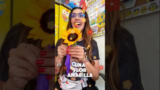 Me dieron flores 🌻 amarillas 💛 maestra preescolar fyp niños floresamarillas [upl. by Ikcaj]