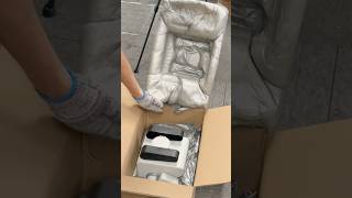 Styrofoam for shockproof cushioning for express logistics packaging and delivery [upl. by Llenrahc292]