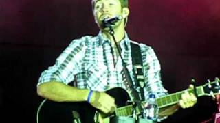 Josh Turner  Why Dont We Just Dance  82709 Rhinebeck NY [upl. by Llerrut]