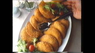 Findus Crispy Pancakes TV Commercial 1986 [upl. by Eilyk248]