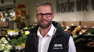 Christian Naumann ist REWE Kaufmann in dritter Generation und setzt auf regionale Produkte [upl. by Eitsyrhc]